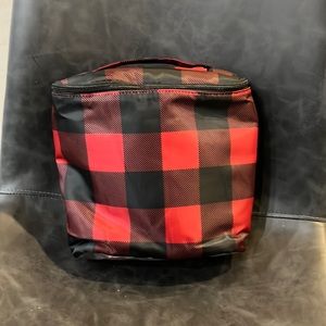 NWOT lug dolly cosmetic case